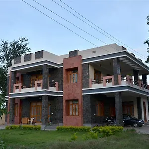 royal-retreat.udaipurhotels.org/